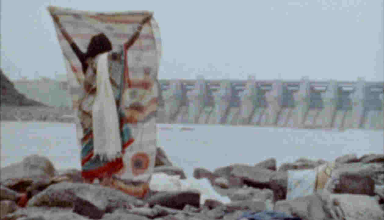 Critique visuelle des mythologies modernes